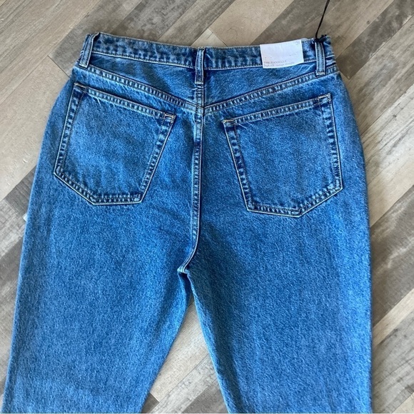 We Wore What Danielle High Rise Straight Leg Distressed Jeans Size 31 NWT EB - Picture 5 of 16